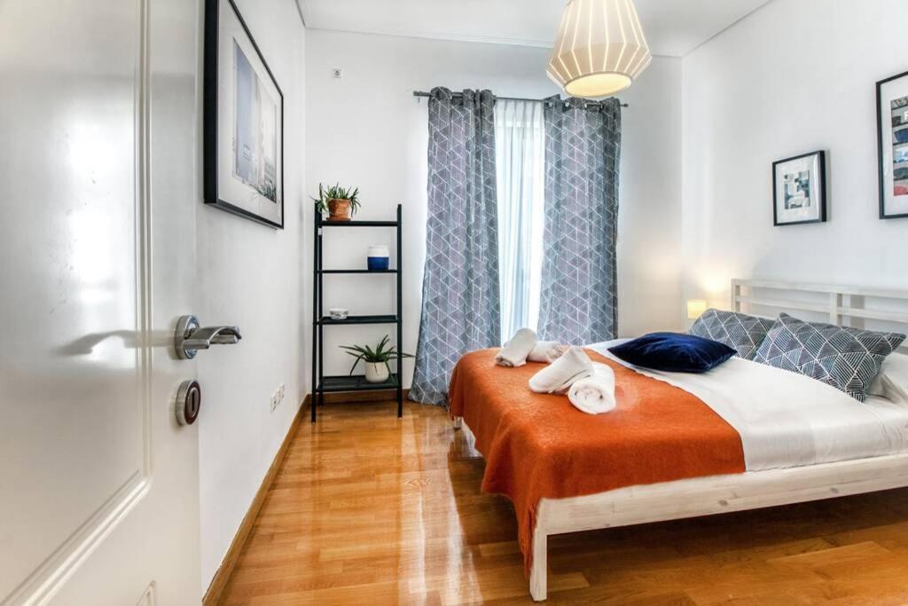 Spacious Apartment In Glyfada Close To The Sea Athen Eksteriør bilde