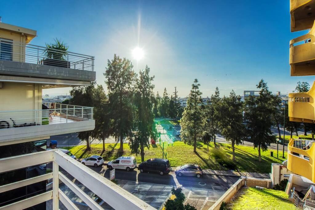 Spacious Apartment In Glyfada Close To The Sea Athen Eksteriør bilde