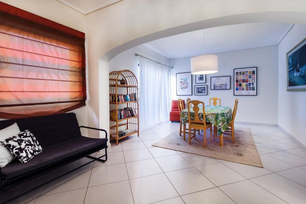 Spacious Apartment In Glyfada Close To The Sea Athen Eksteriør bilde